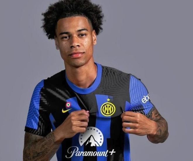 包含比利亚雷亚尔迎全明星赛关键赛，转会期刷新队史纪录，信心回归，团队化学反应显著的词条